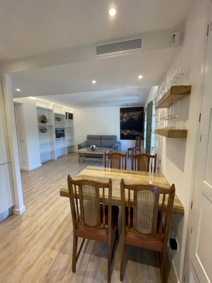 Modern Apartment In The Heart Of Old Town 지로나 외부 사진