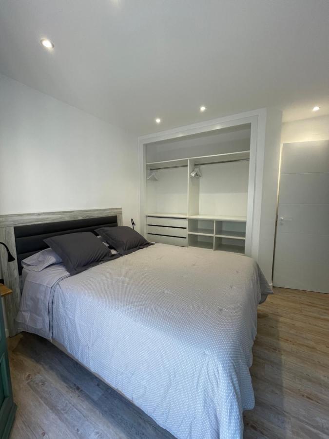 Modern Apartment In The Heart Of Old Town 지로나 외부 사진